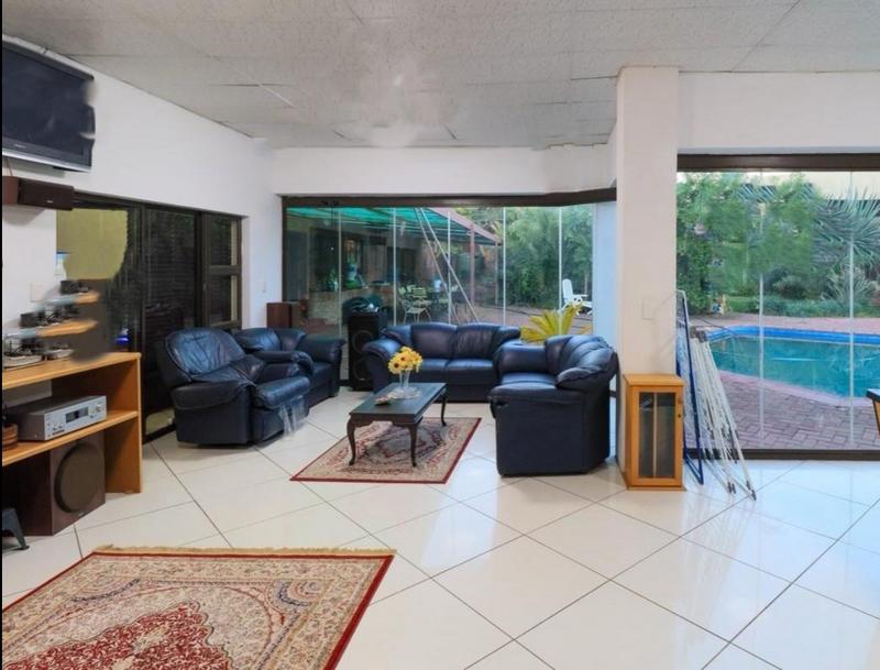 4 Bedroom Property for Sale in Langenhovenpark Free State